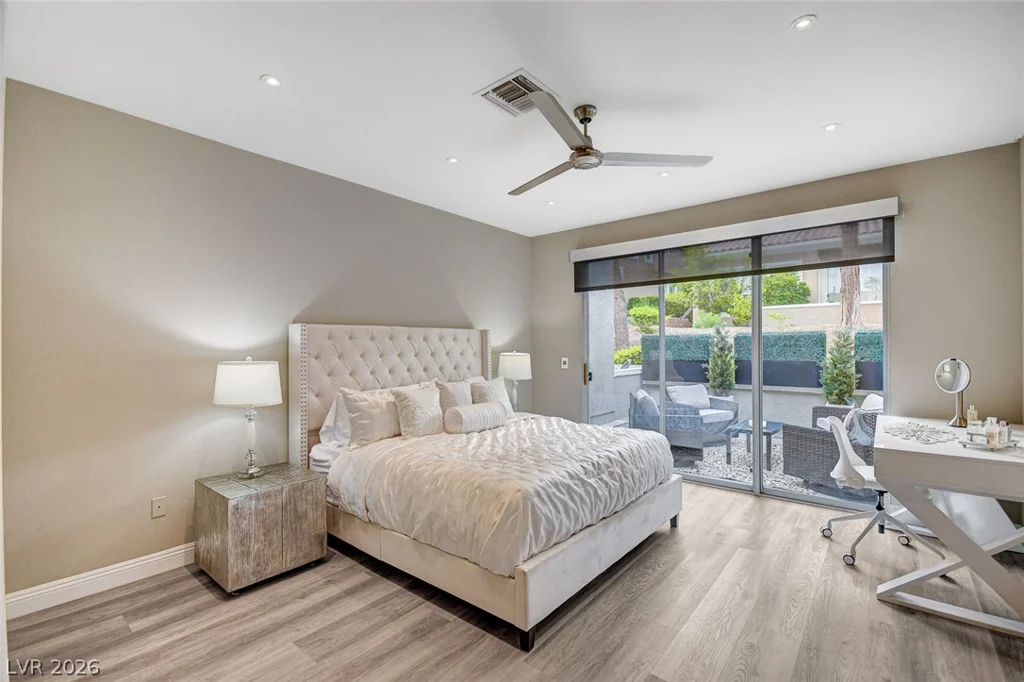 1913 Summer Pine, Las Vegas, NV 89134