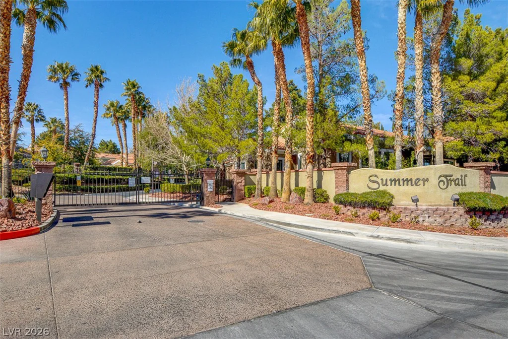 1913 Summer Pine, Las Vegas, NV 89134