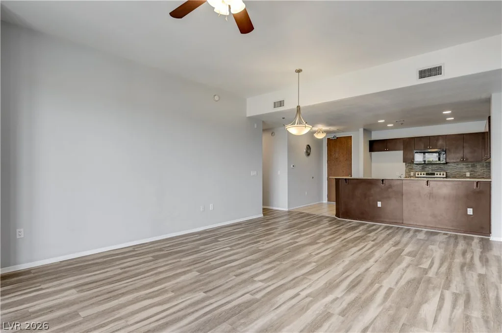 8255 Las Vegas, Las Vegas, NV 89123