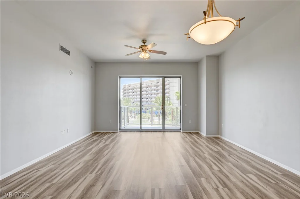 8255 Las Vegas, Las Vegas, NV 89123