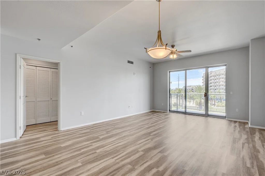 8255 Las Vegas, Las Vegas, NV 89123