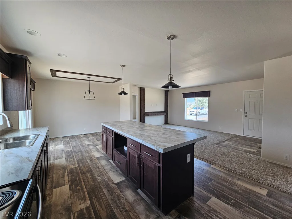 6360 Conestoga, Pahrump, NV 89048