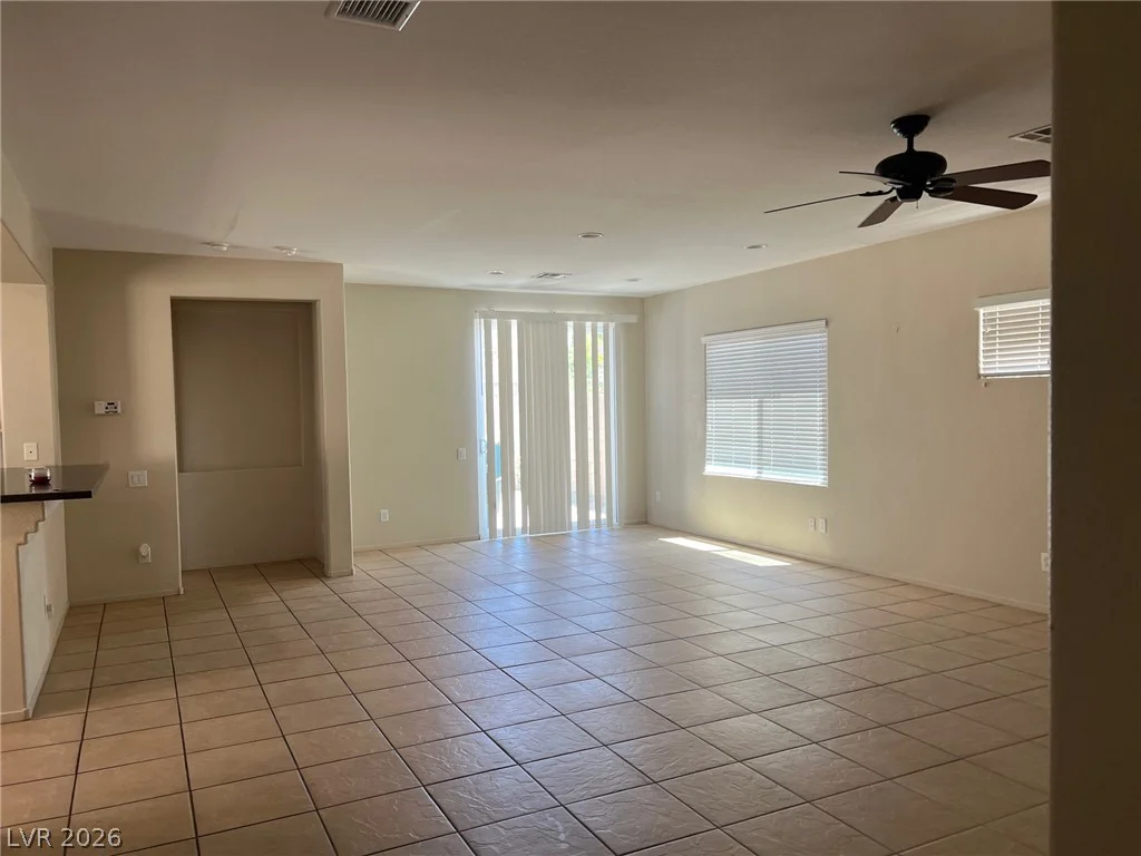 2990 Tara Murphy, Henderson, NV 89044