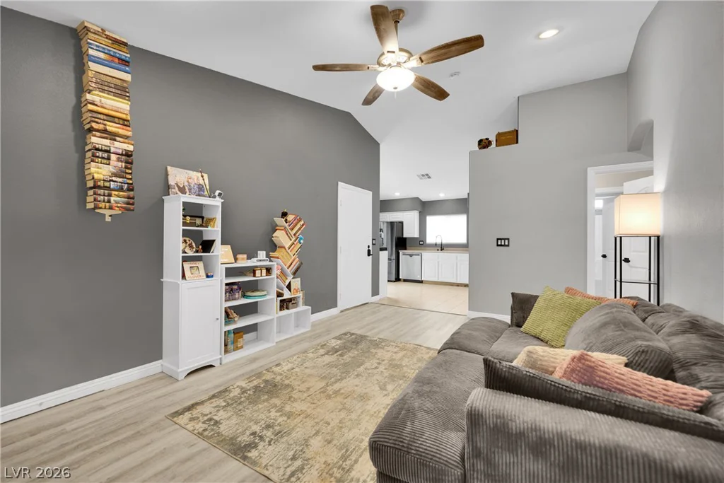 9305 Cranesbill, Las Vegas, NV 89149