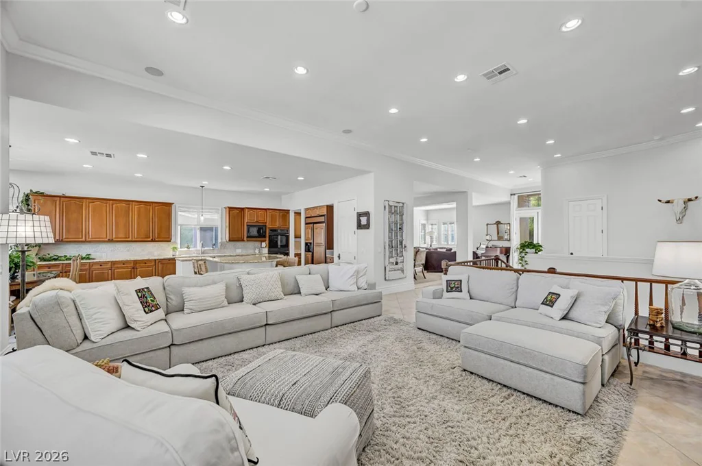 1116 Golden Age, Las Vegas, NV 89144