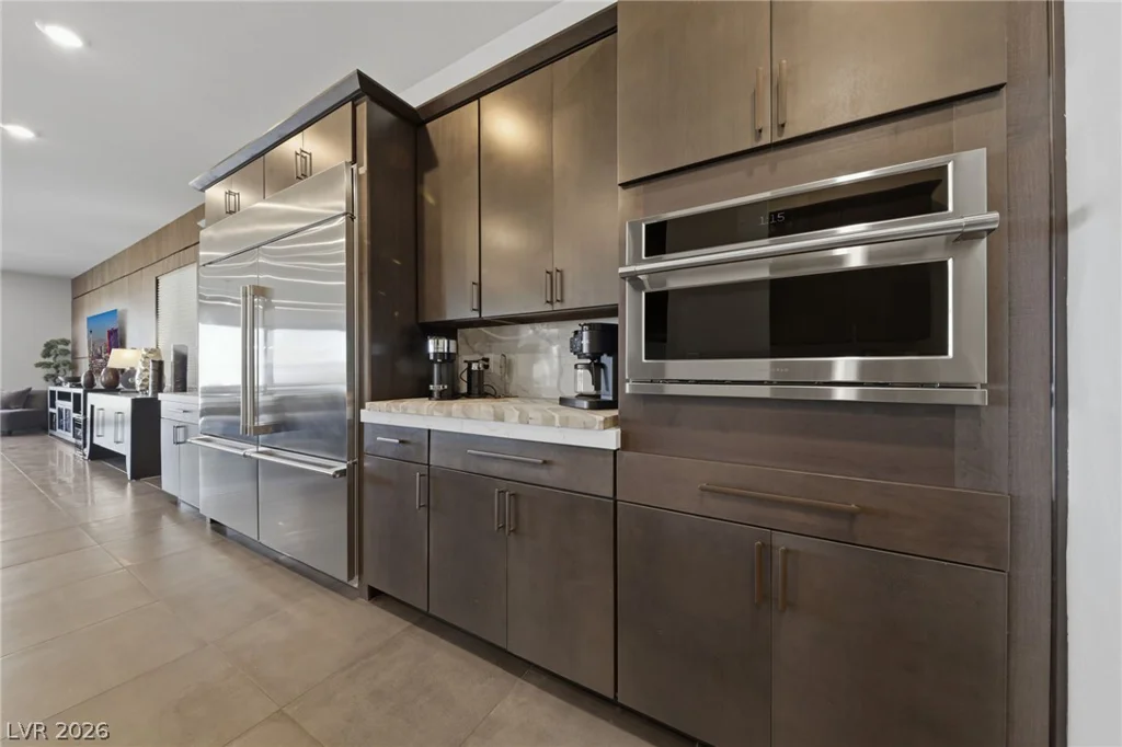 302 Shaded Canyon, Henderson, NV 89012