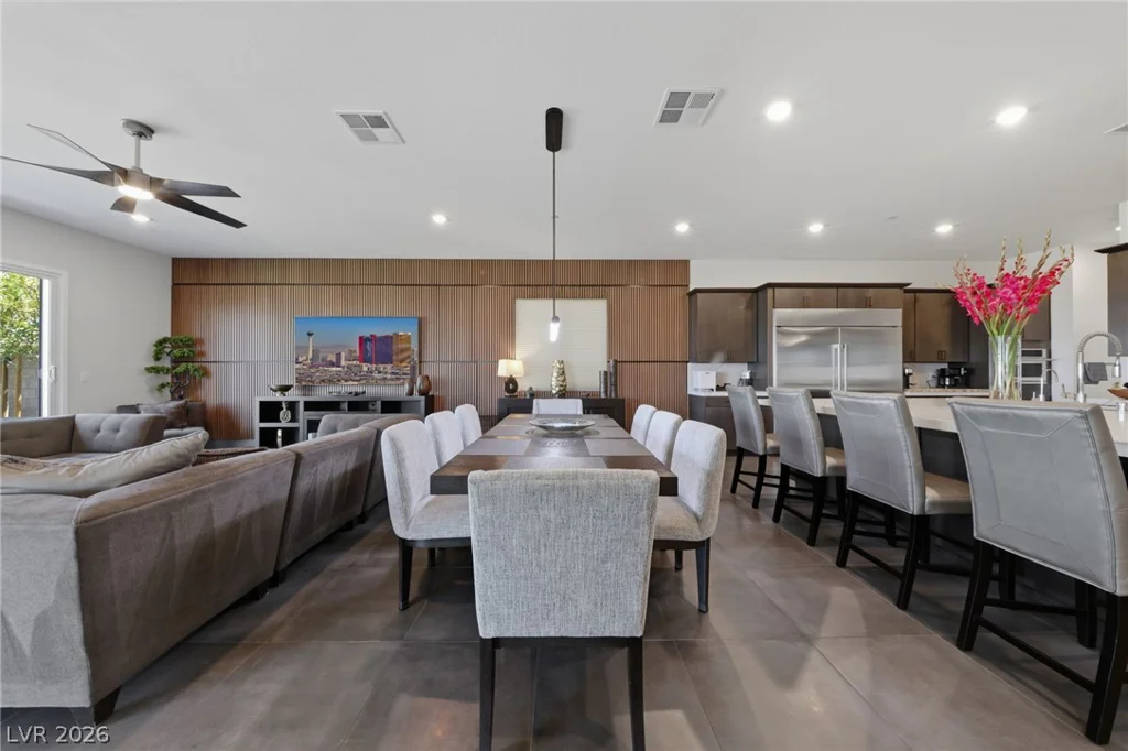 302 Shaded Canyon, Henderson, NV 89012