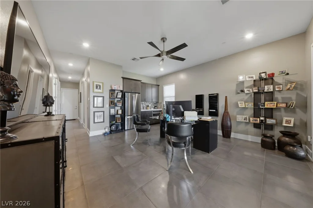 302 Shaded Canyon, Henderson, NV 89012
