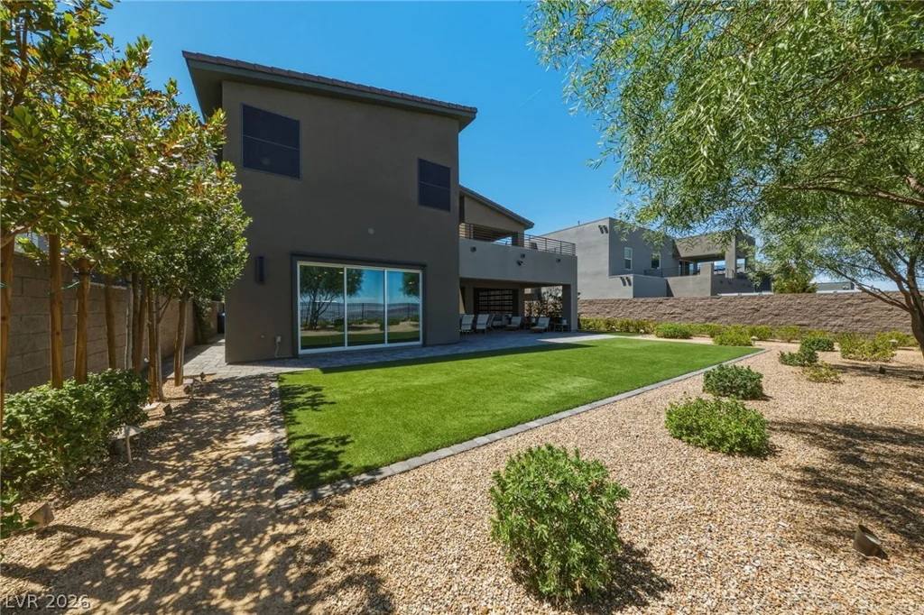 302 Shaded Canyon, Henderson, NV 89012