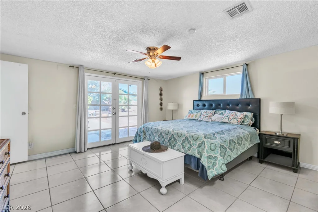 1567 Shadow Mountain, Las Vegas, NV 89108
