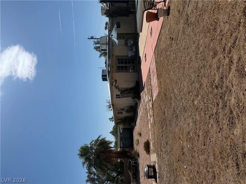 1567 Shadow Mountain, Las Vegas, NV 89108