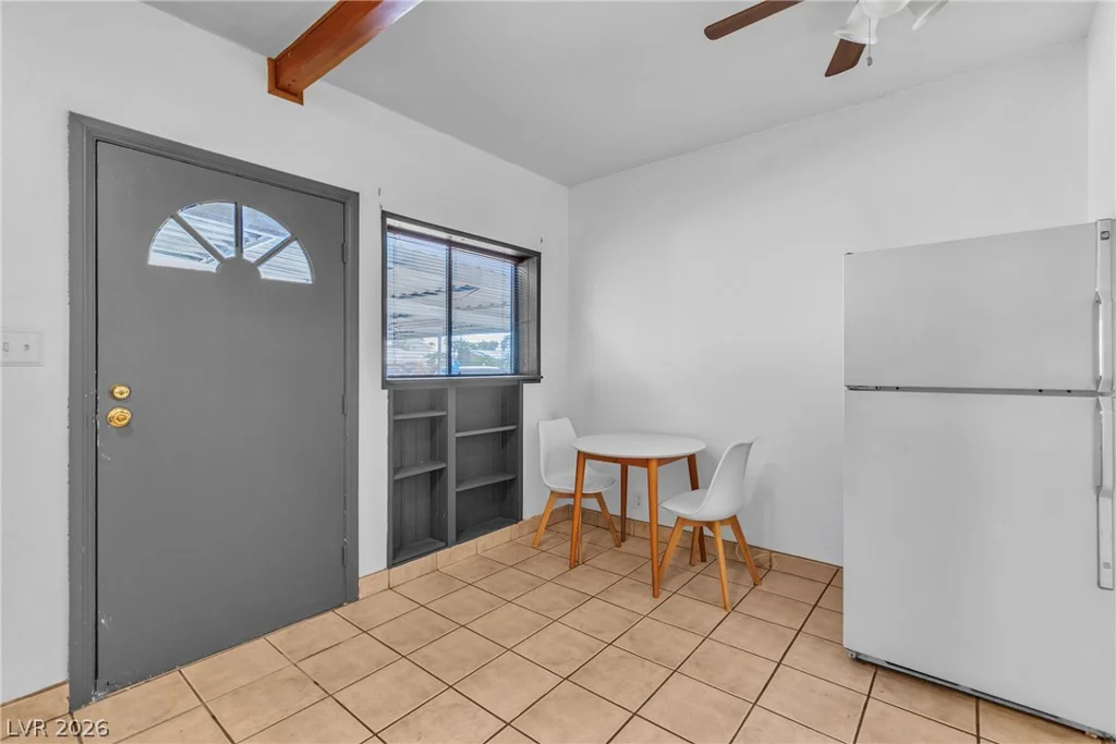 1567 Shadow Mountain, Las Vegas, NV 89108