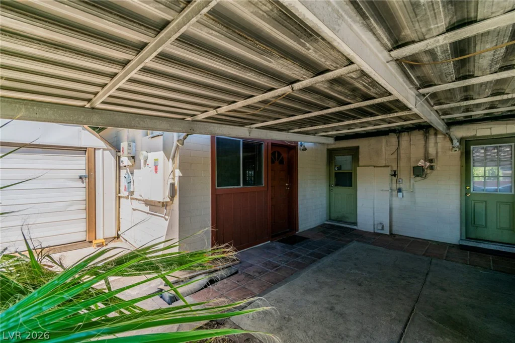 1567 Shadow Mountain, Las Vegas, NV 89108