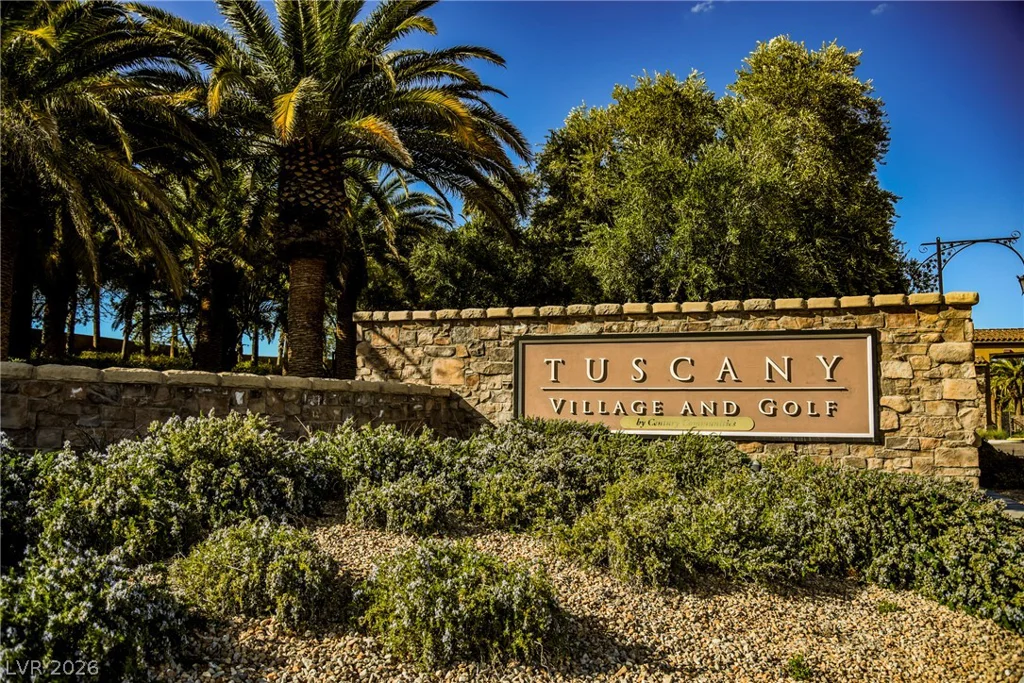 1160 Strada Cristallo, Henderson, NV 89011