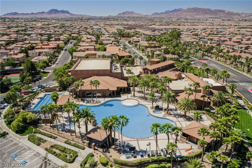 1160 Strada Cristallo, Henderson, NV 89011