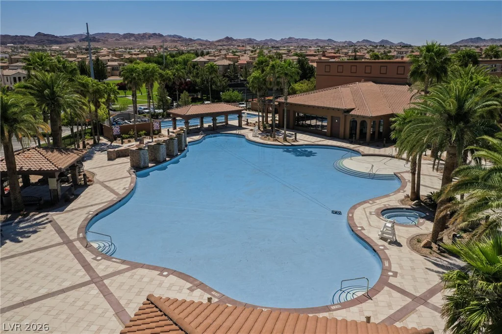 1160 Strada Cristallo, Henderson, NV 89011