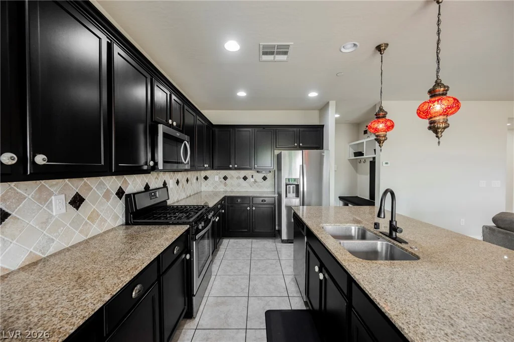 1160 Strada Cristallo, Henderson, NV 89011