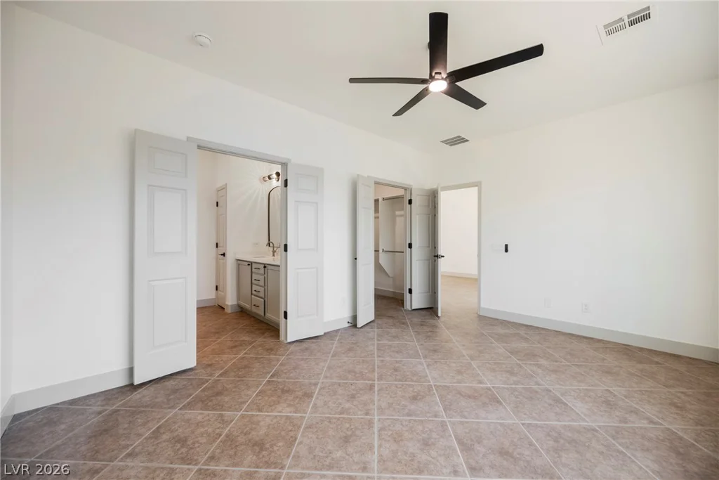 6067 Falconer, Las Vegas, NV 89122
