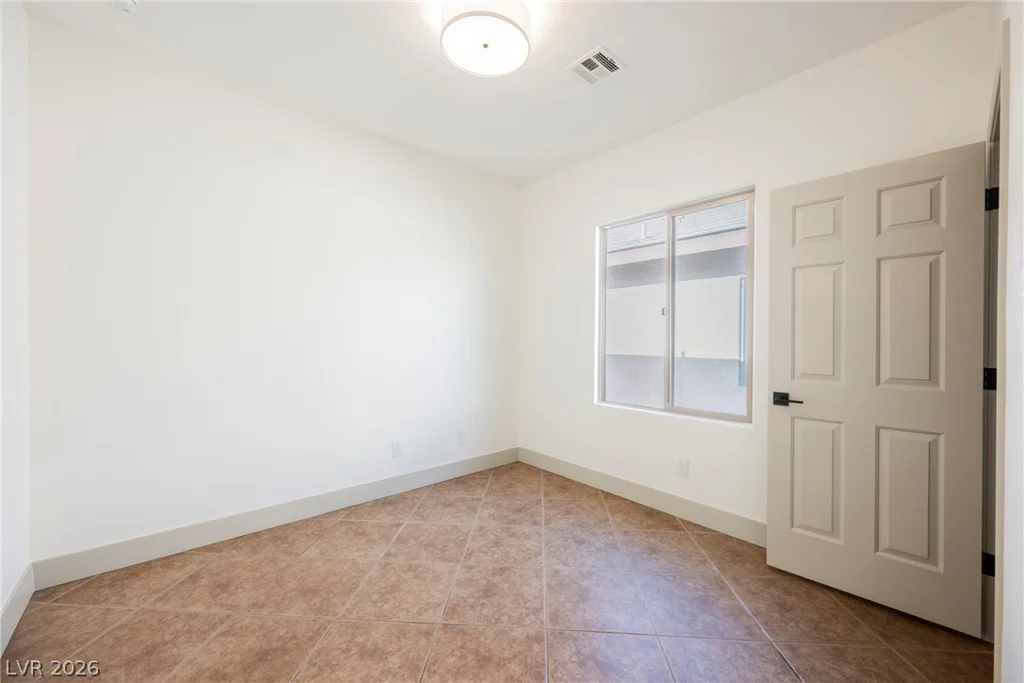 6067 Falconer, Las Vegas, NV 89122