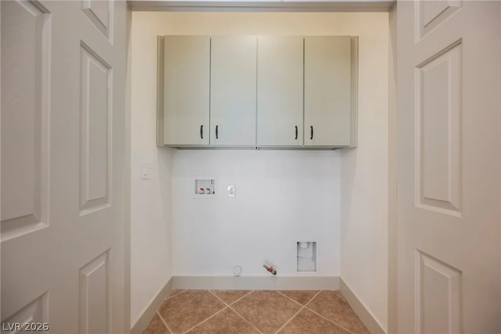 6067 Falconer, Las Vegas, NV 89122