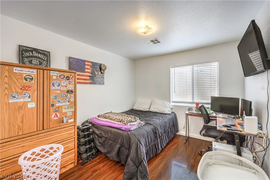5528 Raven Creek, Las Vegas, NV 89130