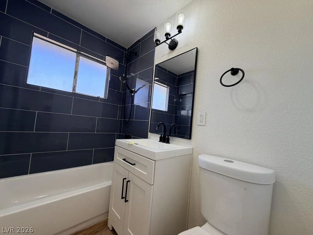 3400 San Juan, Las Vegas, NV 89108