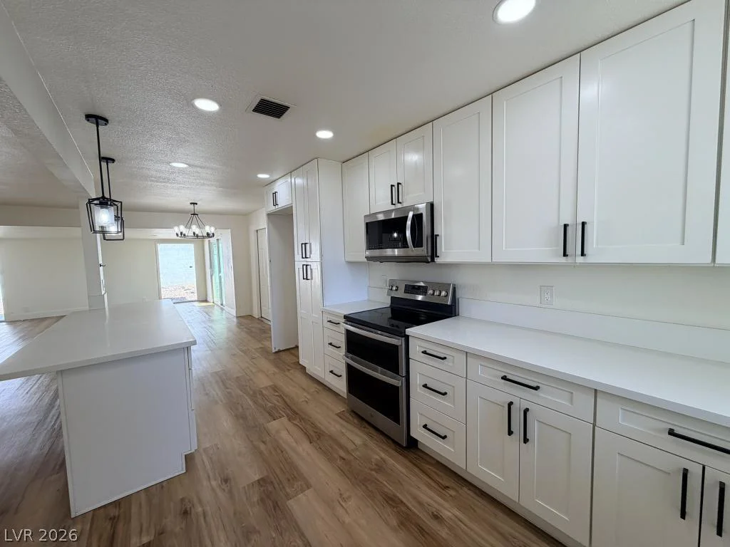 3400 San Juan, Las Vegas, NV 89108