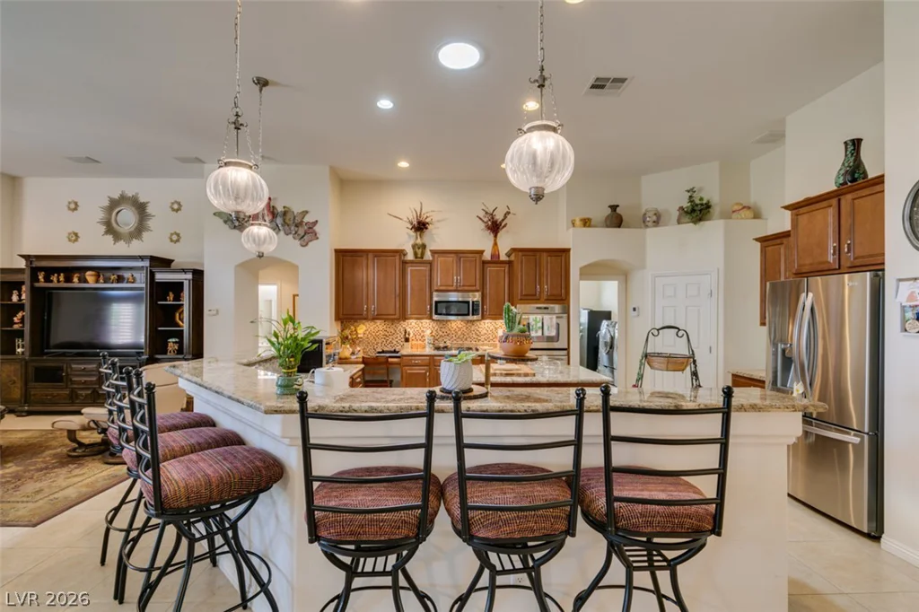 8292 Dutch Harbor, Las Vegas, NV 89113