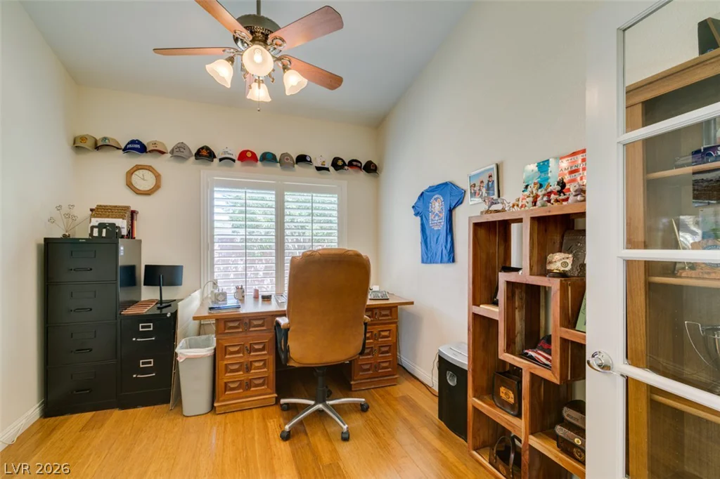 8292 Dutch Harbor, Las Vegas, NV 89113