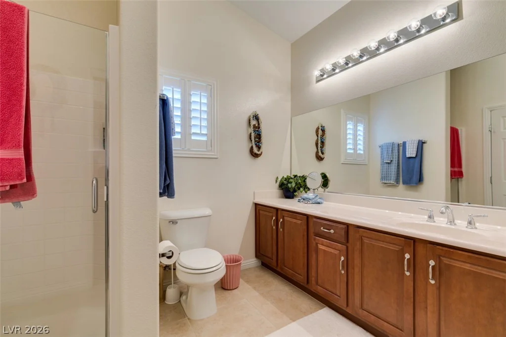 8292 Dutch Harbor, Las Vegas, NV 89113