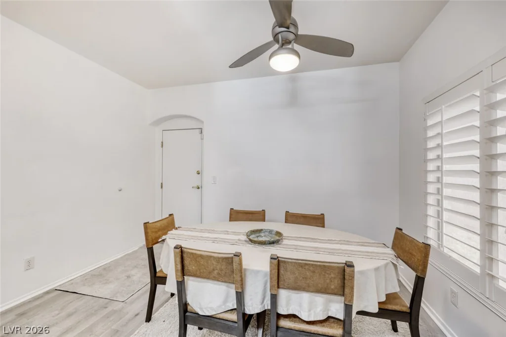 3047 Errol Flynn, Las Vegas, NV 89122