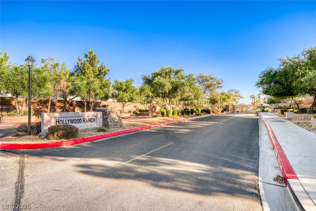 3047 Errol Flynn, Las Vegas, NV 89122