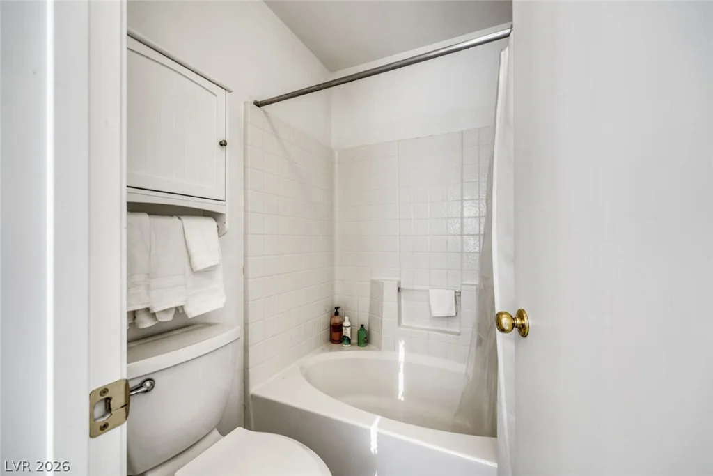 3047 Errol Flynn, Las Vegas, NV 89122