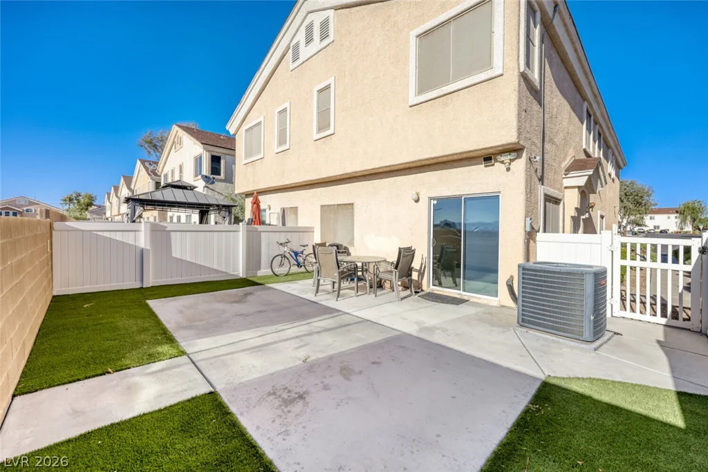 3047 Errol Flynn, Las Vegas, NV 89122