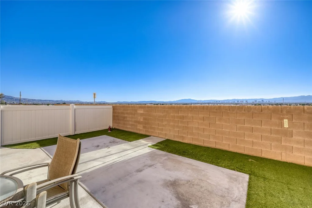 3047 Errol Flynn, Las Vegas, NV 89122