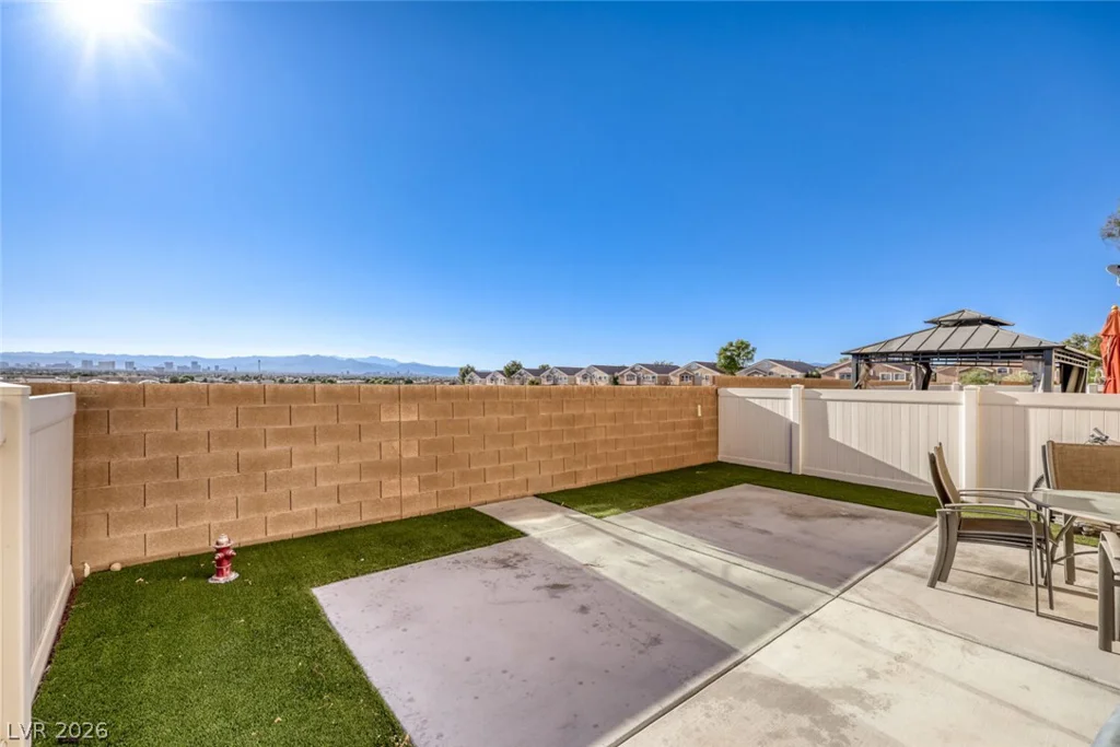 3047 Errol Flynn, Las Vegas, NV 89122