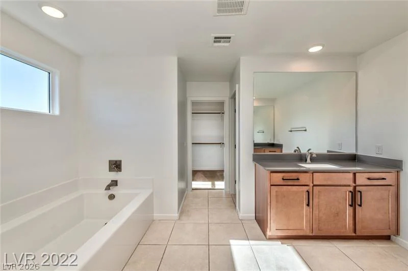 767 Faircliff, Henderson, NV 89052