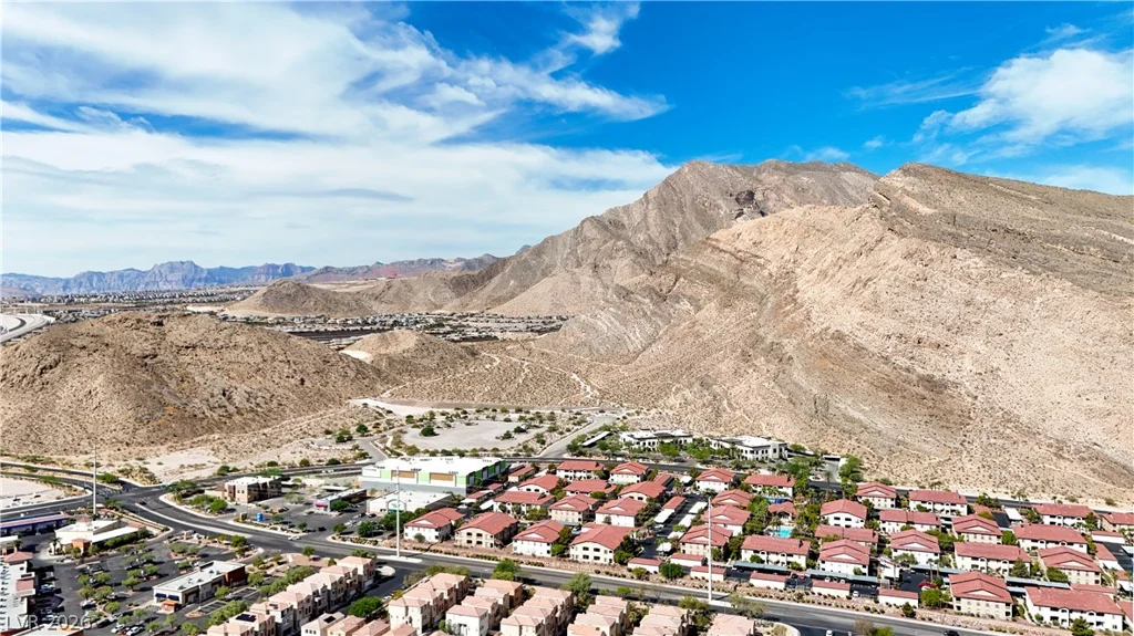 3395 Cactus Shadow, Las Vegas, NV 89129