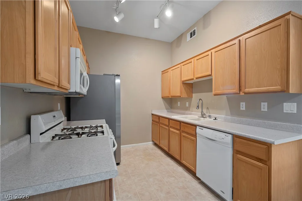 3395 Cactus Shadow, Las Vegas, NV 89129
