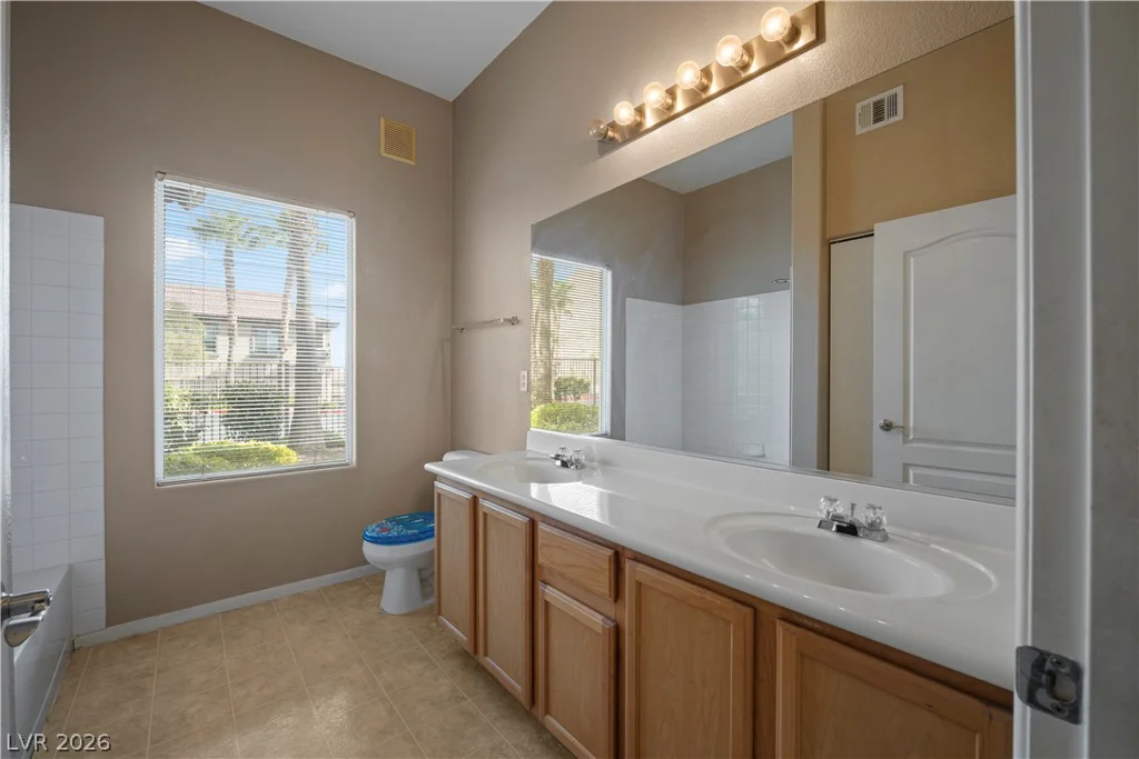 3395 Cactus Shadow, Las Vegas, NV 89129