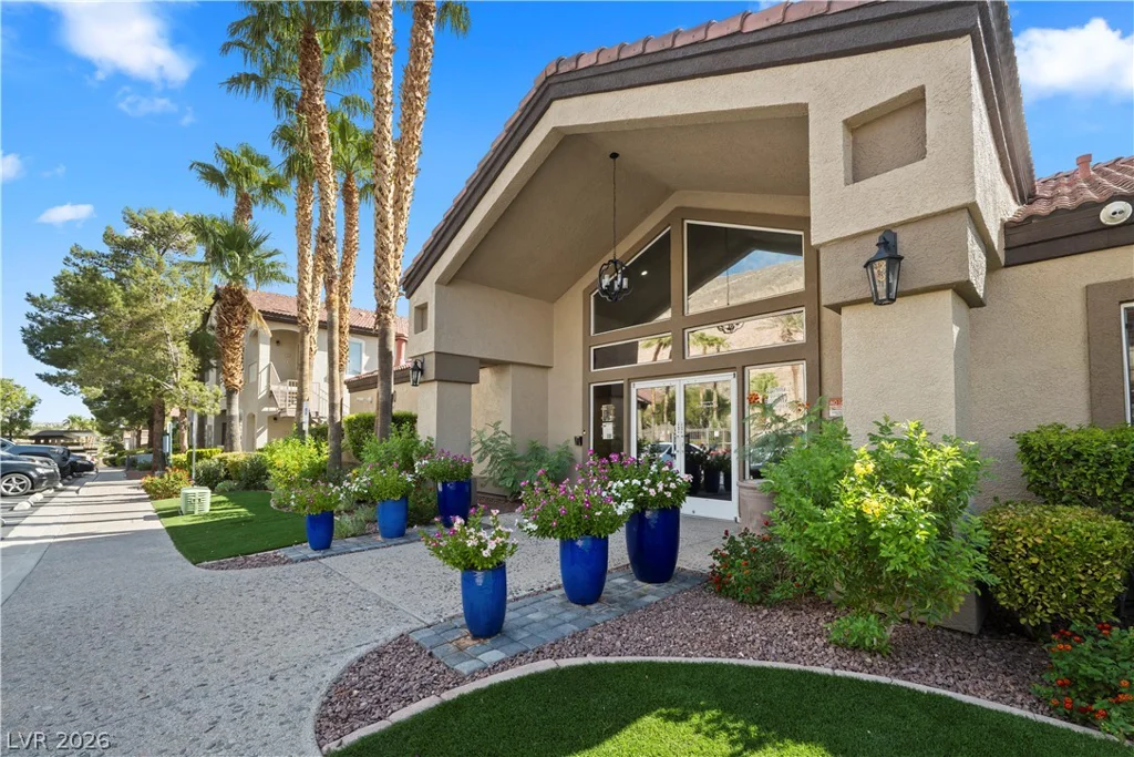 3395 Cactus Shadow, Las Vegas, NV 89129