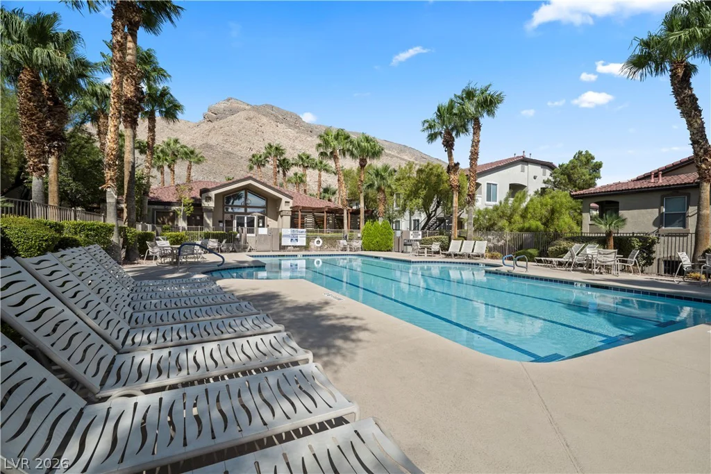 3395 Cactus Shadow, Las Vegas, NV 89129