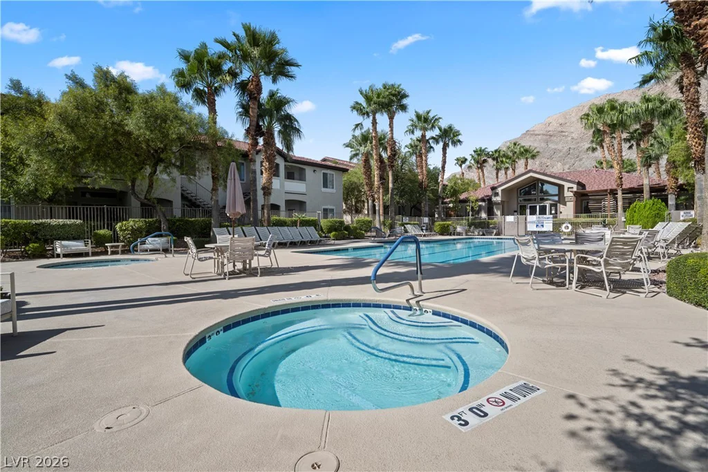 3395 Cactus Shadow, Las Vegas, NV 89129