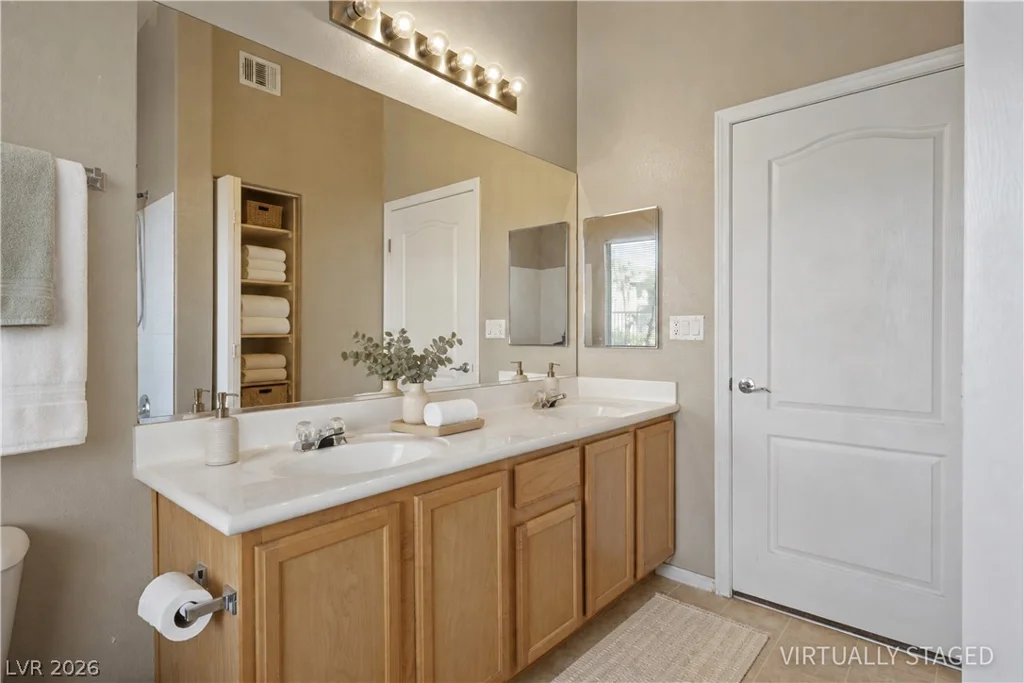 3395 Cactus Shadow, Las Vegas, NV 89129