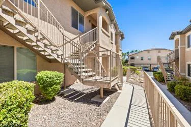 8985 Durango, Las Vegas, NV 89113