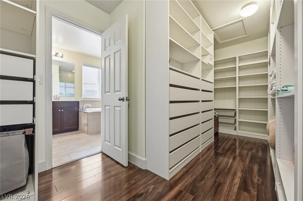 5597 Lodgepole Pine Ct, Las Vegas, NV 89139