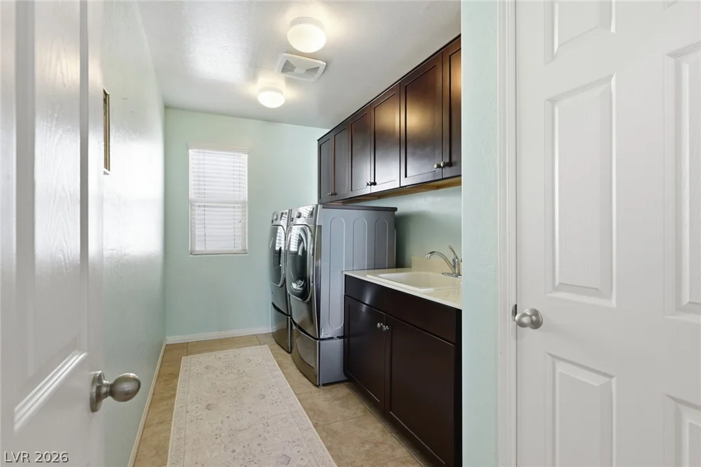 5597 Lodgepole Pine Ct, Las Vegas, NV 89139