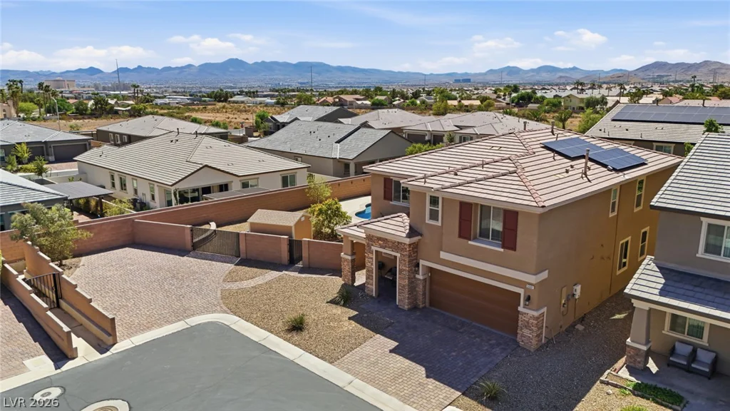 5597 Lodgepole Pine Ct, Las Vegas, NV 89139