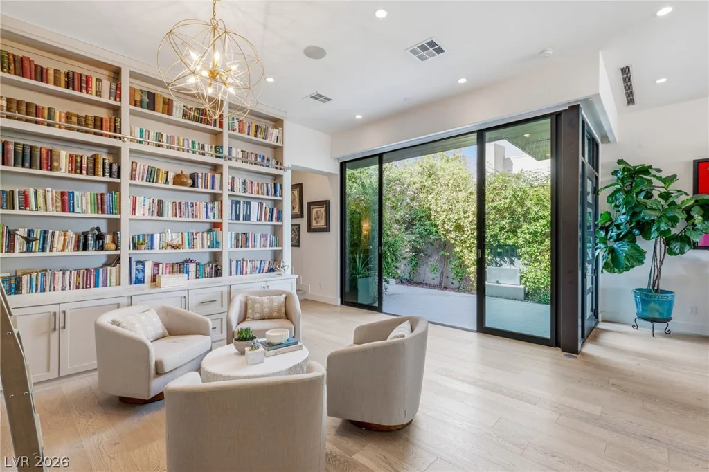 1228 Starview Peak, Henderson, NV 89012