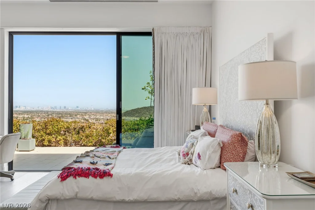 1228 Starview Peak, Henderson, NV 89012